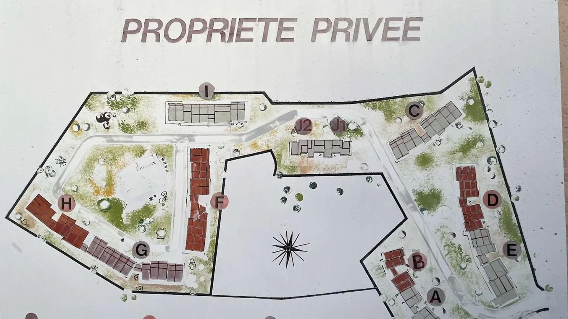 Appartement 3P En Rez-De-Jardin Avec Piscine Et Parking, A 600M De La Plage - Saint-Raphael - Fr-1-226A-151 0*, Saint-Raphael (Var) France